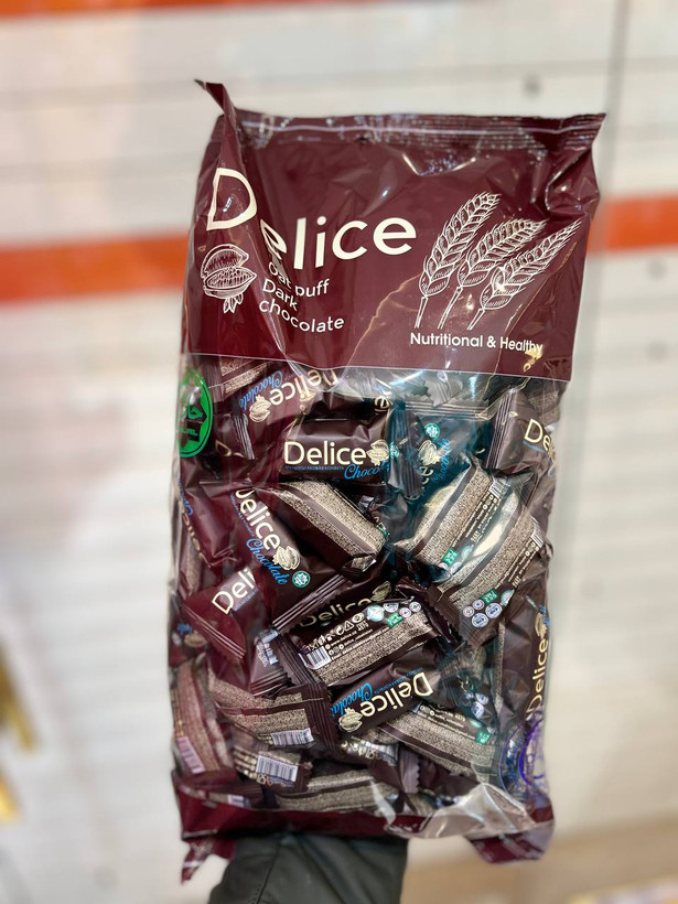 شکلات پذیرایی دلیس delice oat puff dark chocolate حاوی غلات و شکلات 500 گرم